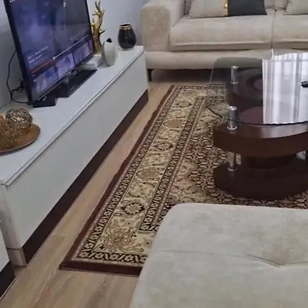 Best Apartment Πανσιόν *